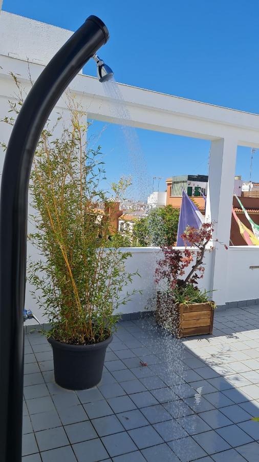 Hotel Los Nardos Чипиона Екстериор снимка